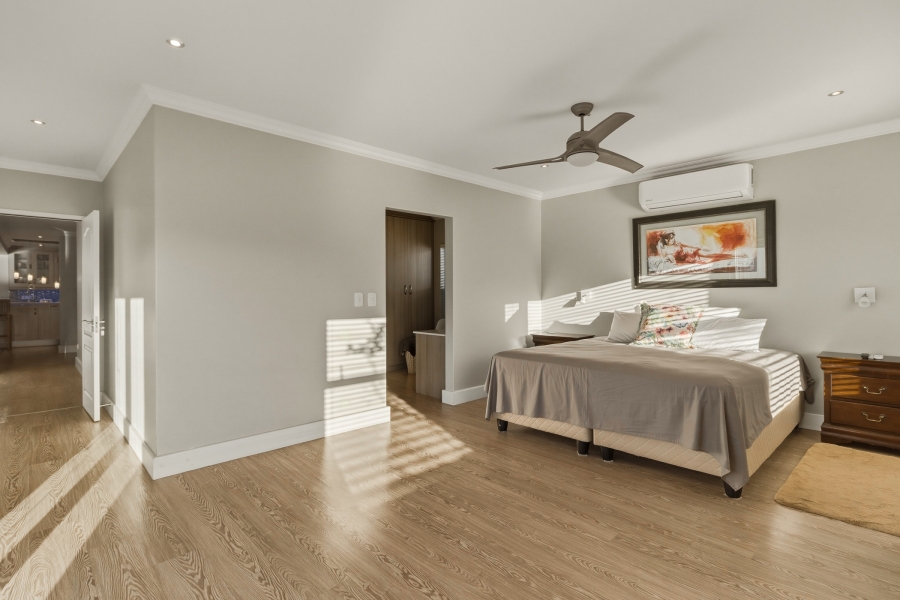 4 Bedroom Property for Sale in Croydon Vineyard Estate Western Cape